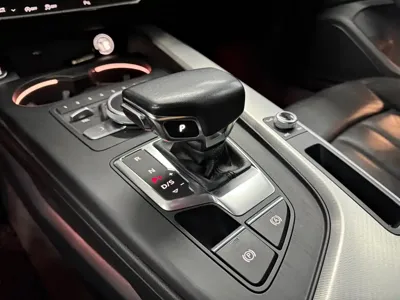 Audi A4 (Import)