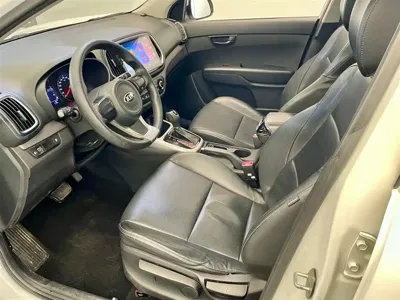 Kia KX3