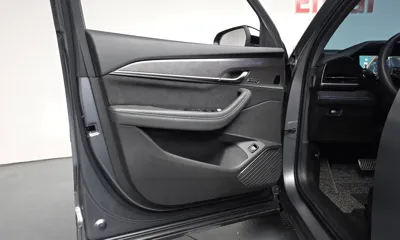Renault-KoreaSamsung Grand Koleos