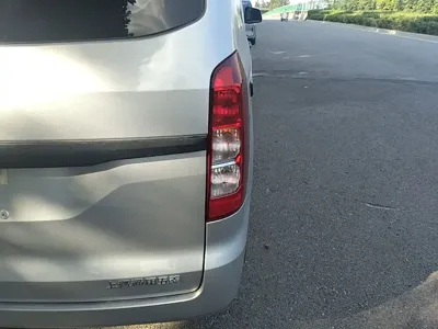 Wuling Hongguang V