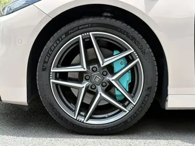 Hyper GT