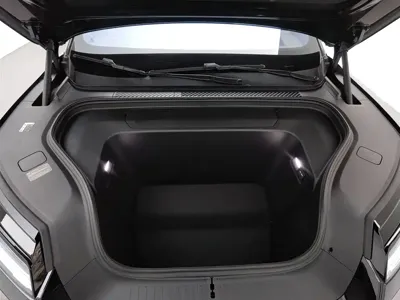 Nio ES8