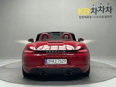 Porsche 718