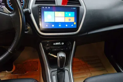 Suzuki S-Cross