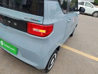 Wuling MINIEV