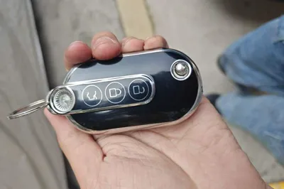 Li Auto L8