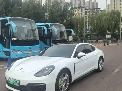 Porsche Panamera Hybrid