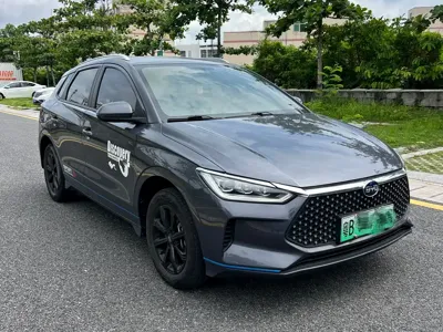 BYD e2