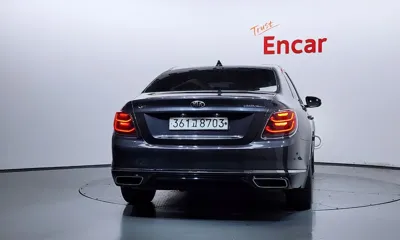 Kia K9