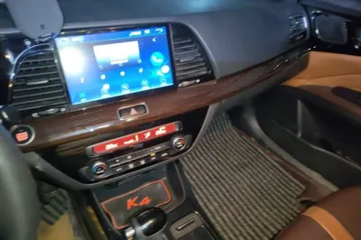 Kia K4