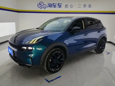 Lynk & Co 06
