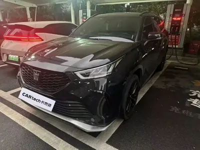 Toyota Crown Kluger