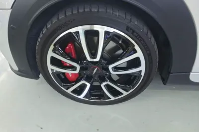 MINI JCW