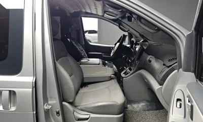 Hyundai Starex
