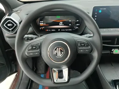 MG MG5