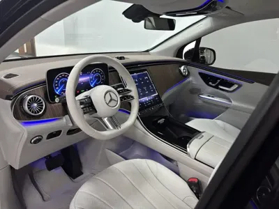 Mercedes-Benz EQE SUV