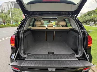 BMW X5 (Import)