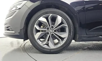 Renault-KoreaSamsung SM6