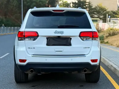 Jeep Grand Cherokee (Import)