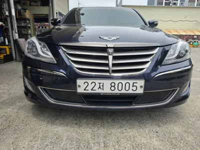 Hyundai Genesis