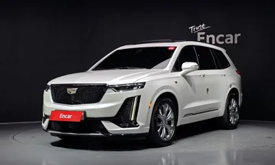 Cadillac XT6