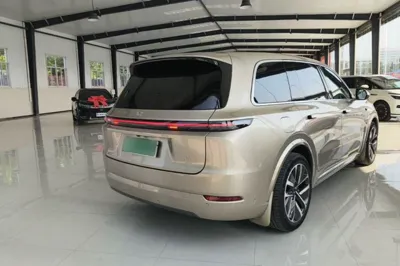 Li Auto L9