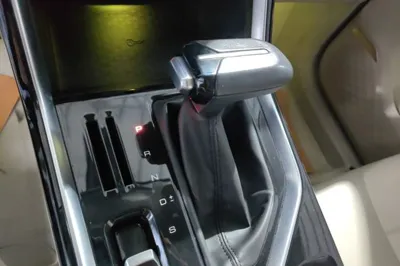 Wuling Asta
