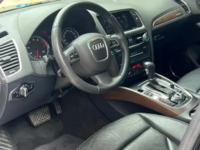 Audi Q5 (Import)