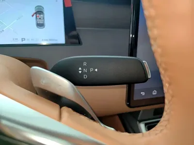 BYD 汉L