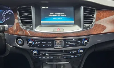 Hyundai Equus