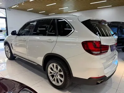 BMW X5 (Import)