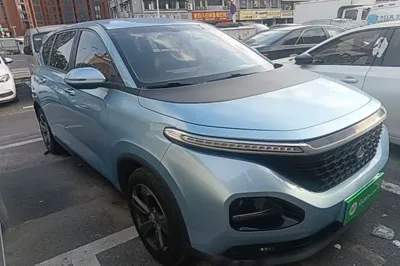 Baojun RM-5
