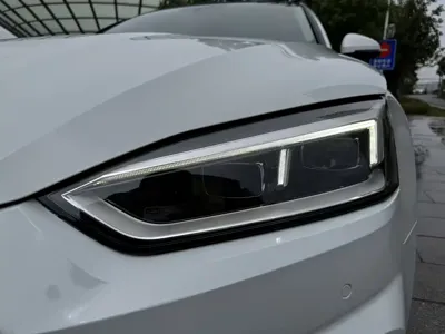 Audi A5 (Import)