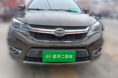 BYD S7