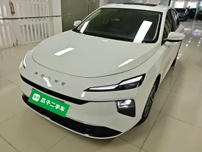 Roewe 荣威D6