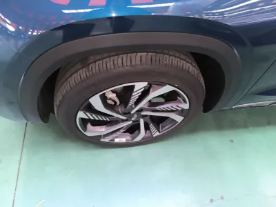 Geely Monjaro L