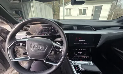 Audi e-tron