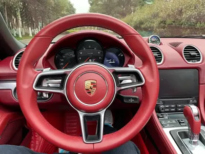 Porsche 718