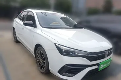 Roewe i5