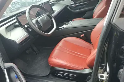 Xpeng P7