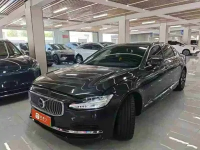 Volvo S90 PHEV