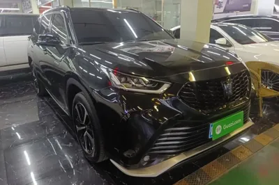 Toyota Crown Kluger