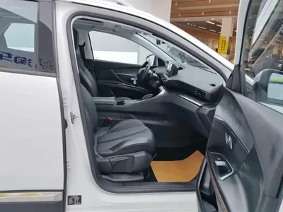Peugeot 4008
