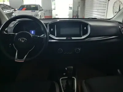 Kia KX1