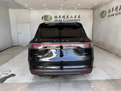 AITO 问界 AITO M8