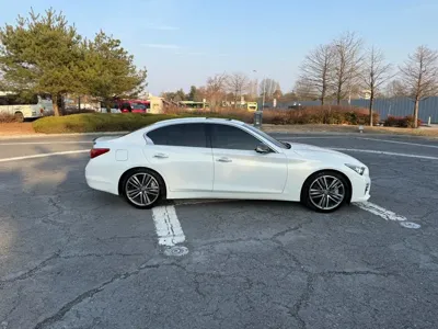Infiniti Q50