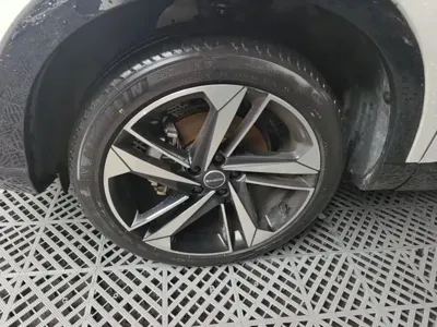 Roewe RX5 Max