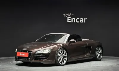Audi R8