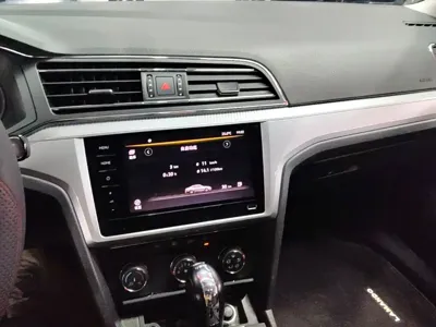 Volkswagen Lamando
