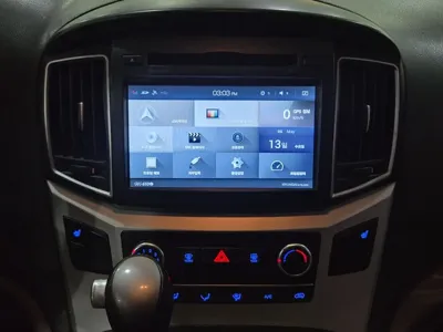 Hyundai Starex